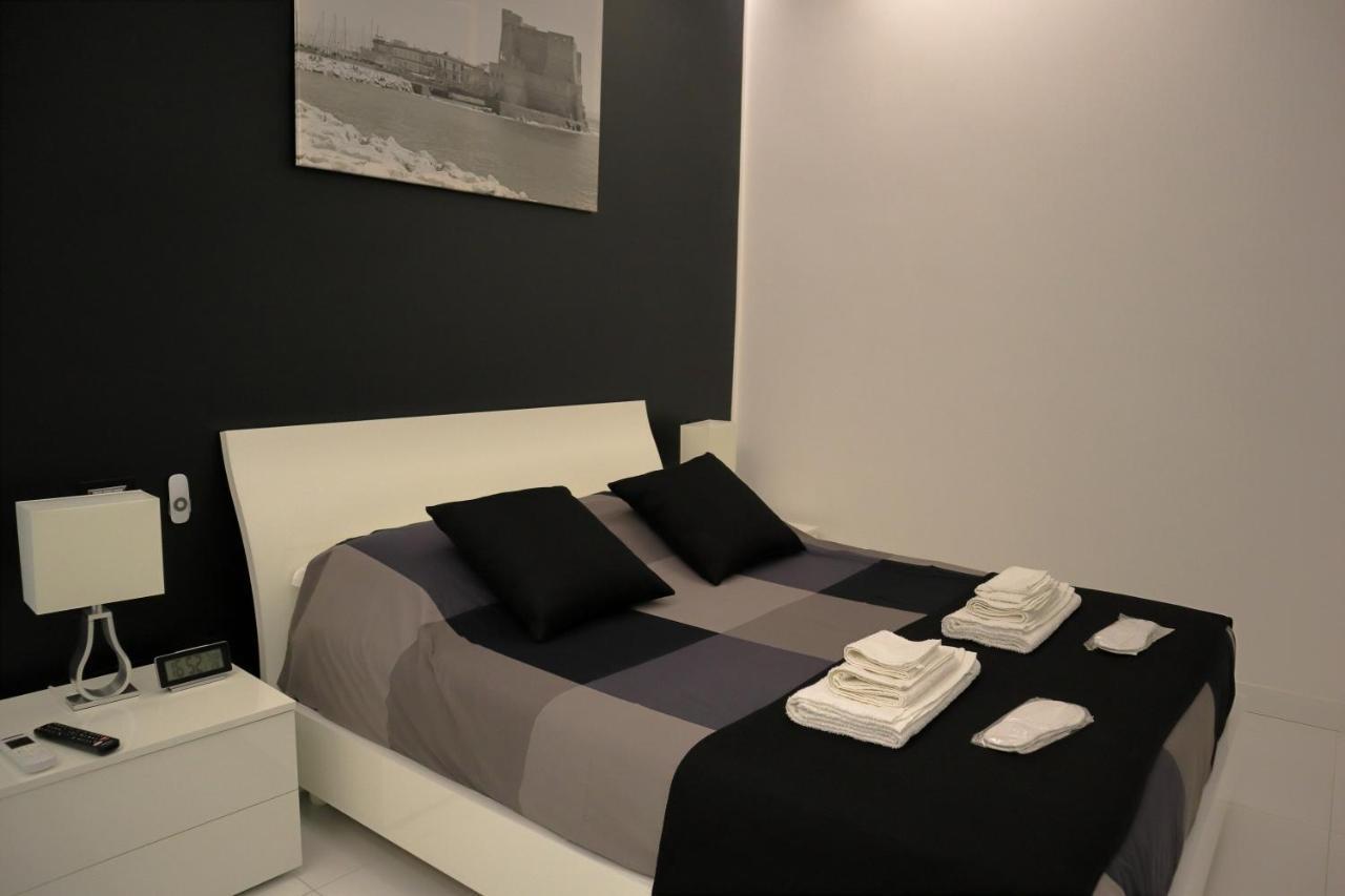 Rettifilo 201 Exclusive Rooms Neapol Zewnętrze zdjęcie