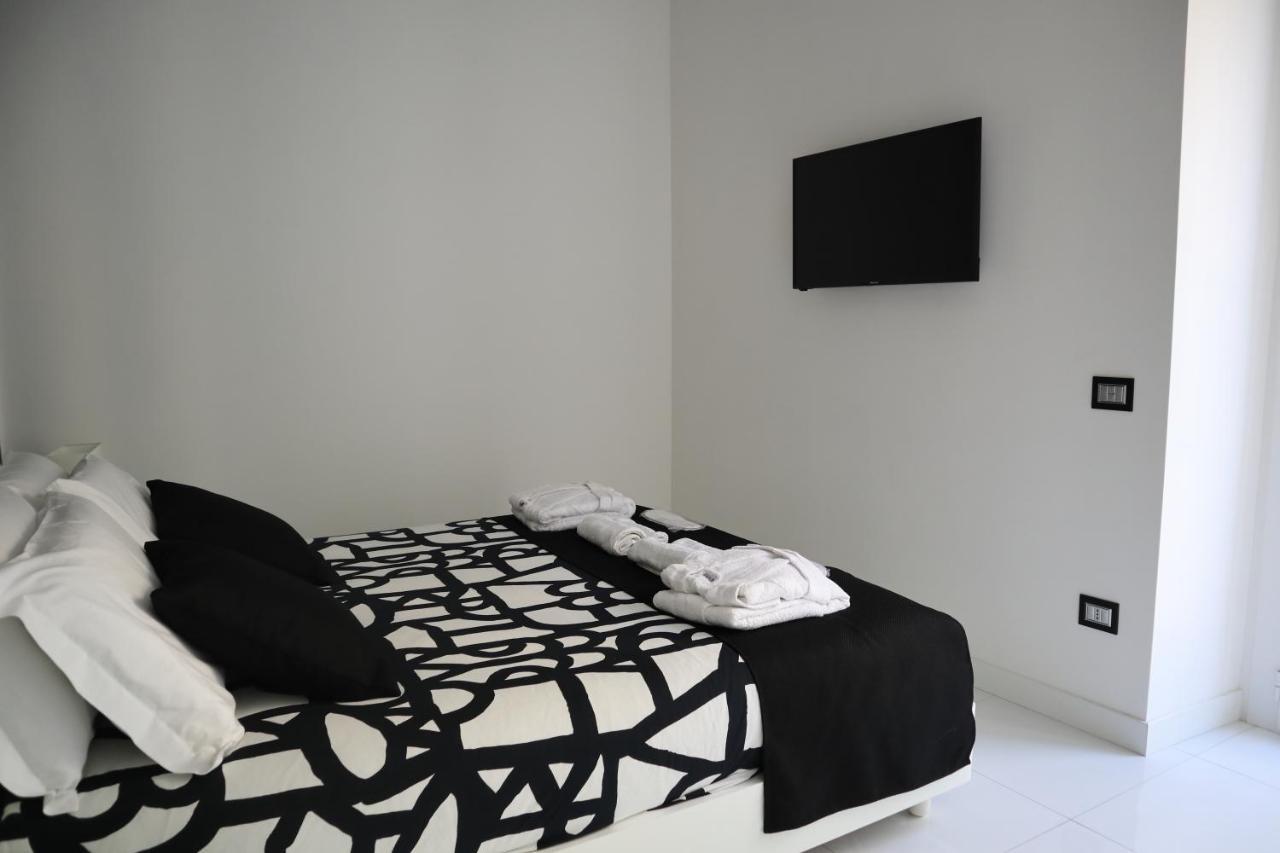 Rettifilo 201 Exclusive Rooms Neapol Zewnętrze zdjęcie