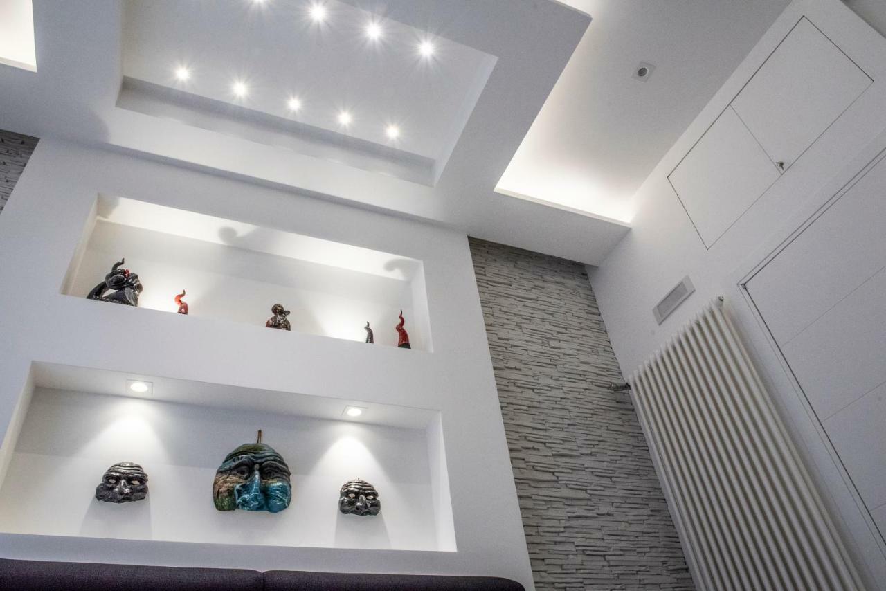 Rettifilo 201 Exclusive Rooms Neapol Zewnętrze zdjęcie