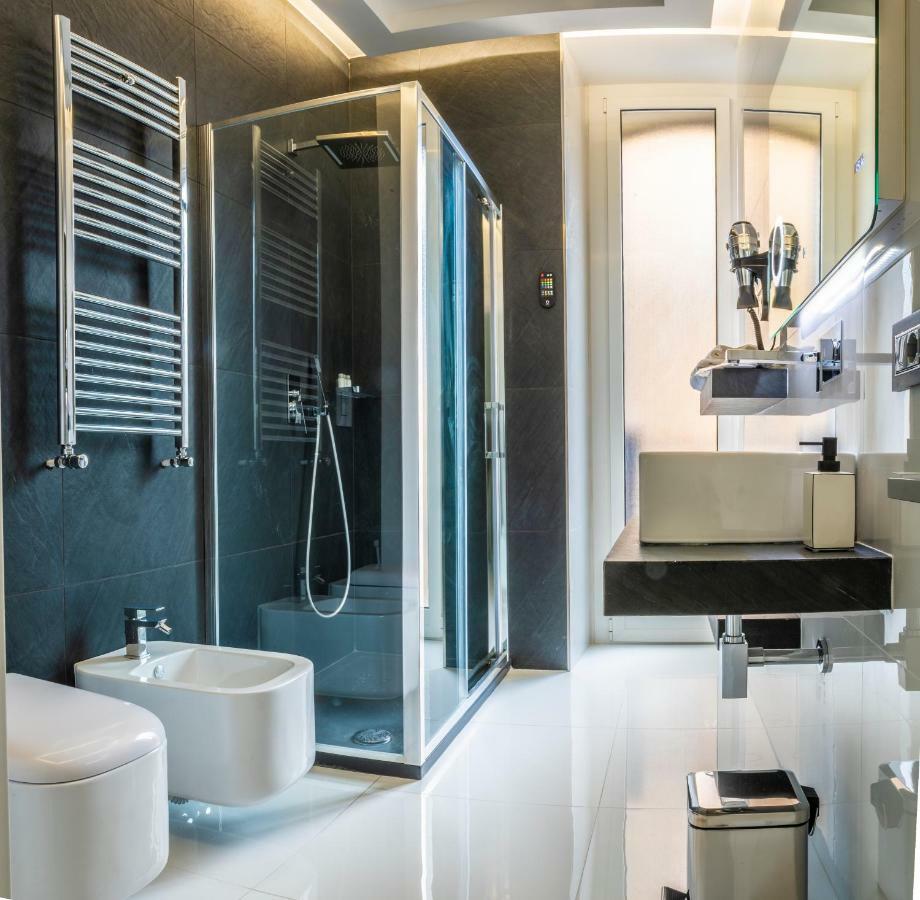 Rettifilo 201 Exclusive Rooms Neapol Zewnętrze zdjęcie