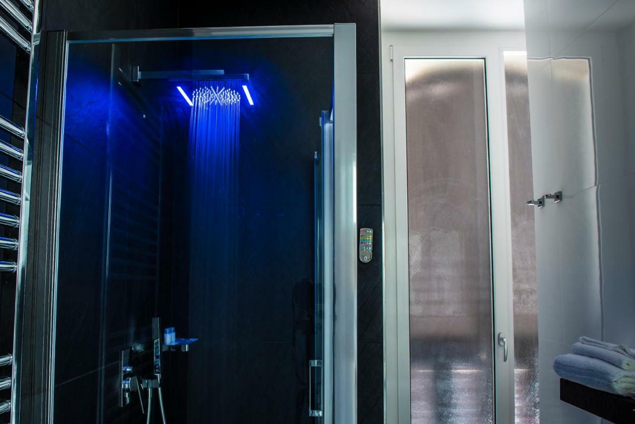 Rettifilo 201 Exclusive Rooms Neapol Zewnętrze zdjęcie