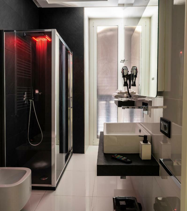 Rettifilo 201 Exclusive Rooms Neapol Zewnętrze zdjęcie